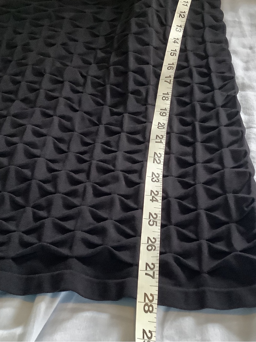 Black Textured Spaghetti Strap Tank Top - Picture 5 of 5